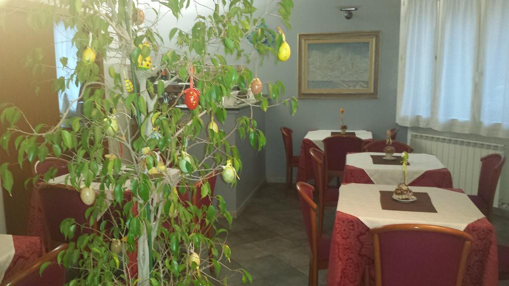 Adelphi Room & Breakfast Ferrara Ngoại thất bức ảnh