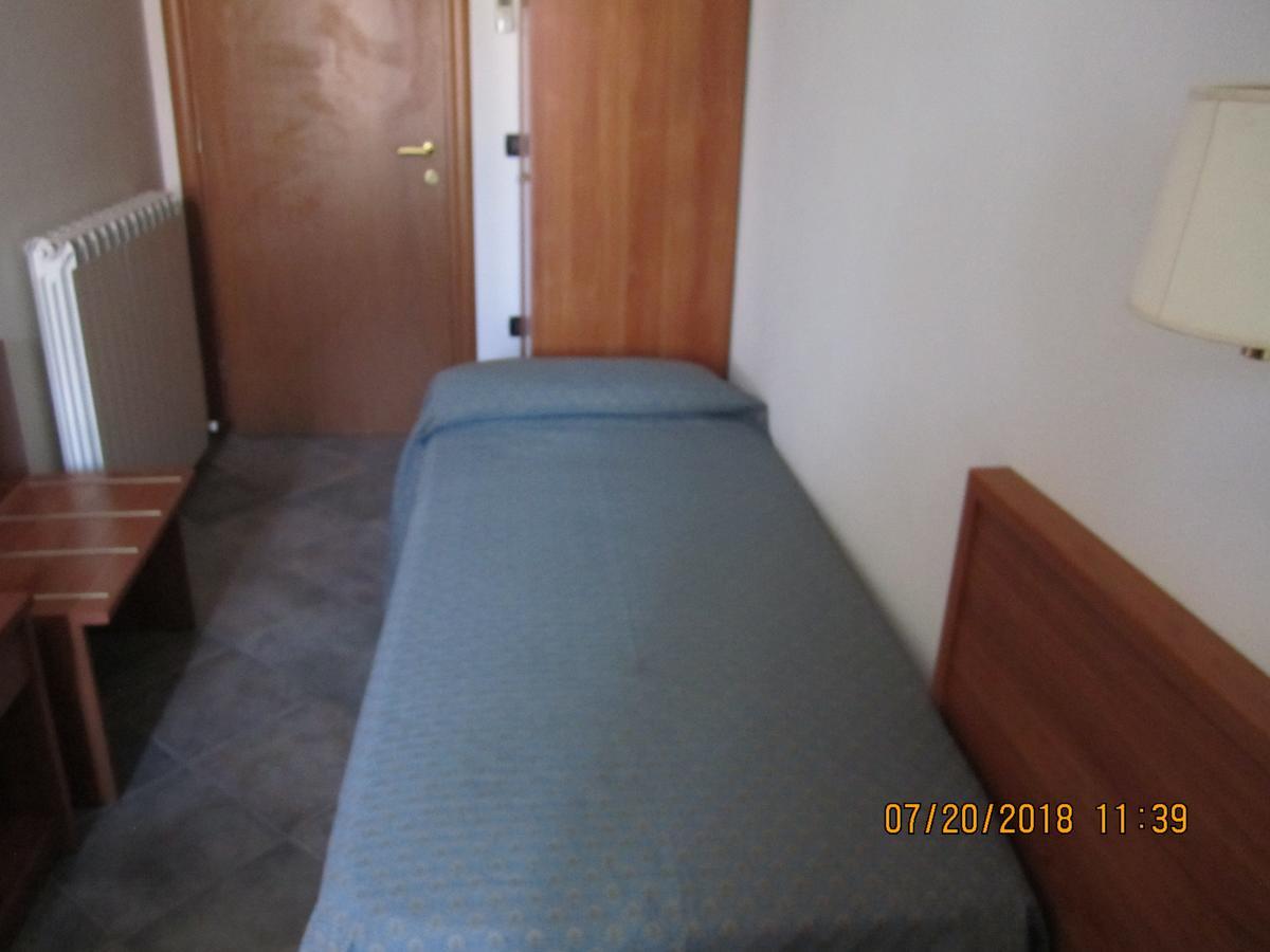 Adelphi Room & Breakfast Ferrara Ngoại thất bức ảnh