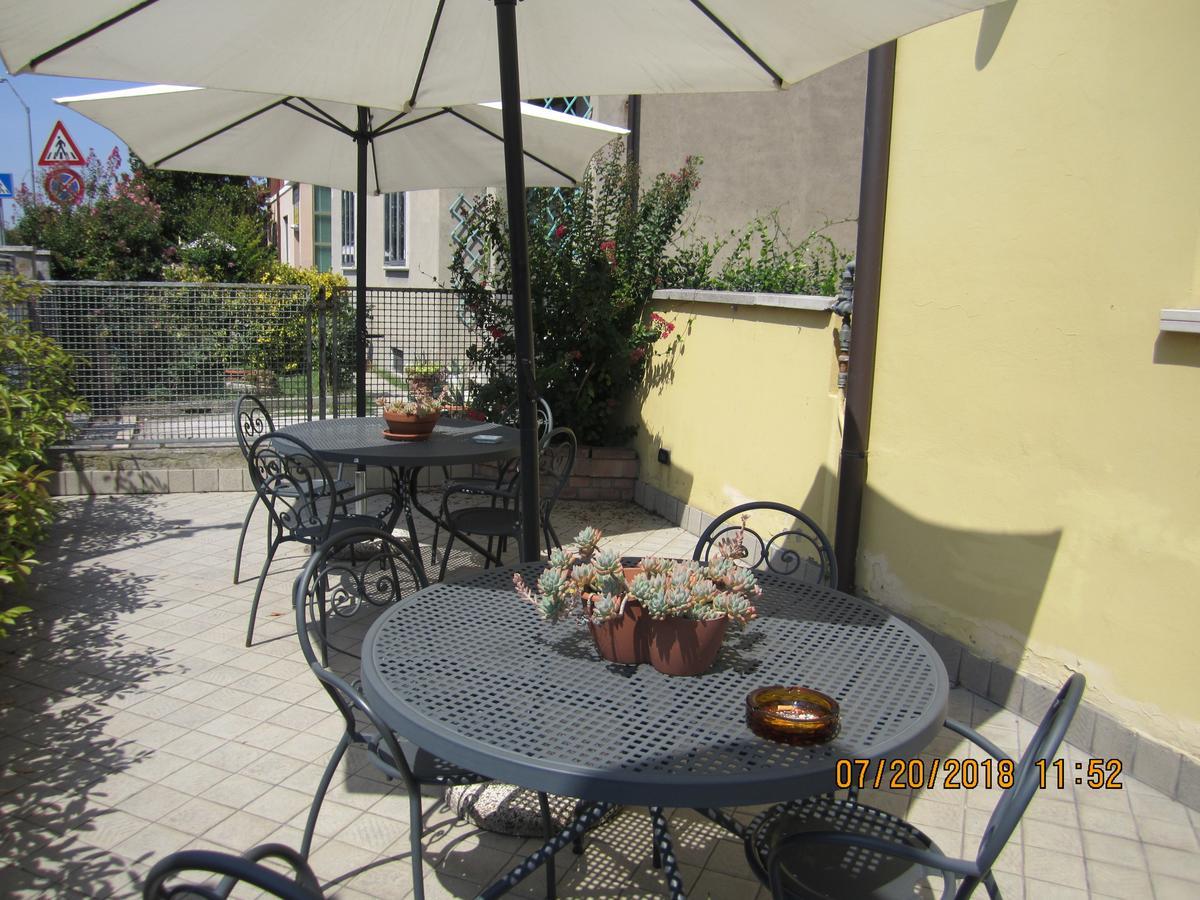Adelphi Room & Breakfast Ferrara Ngoại thất bức ảnh