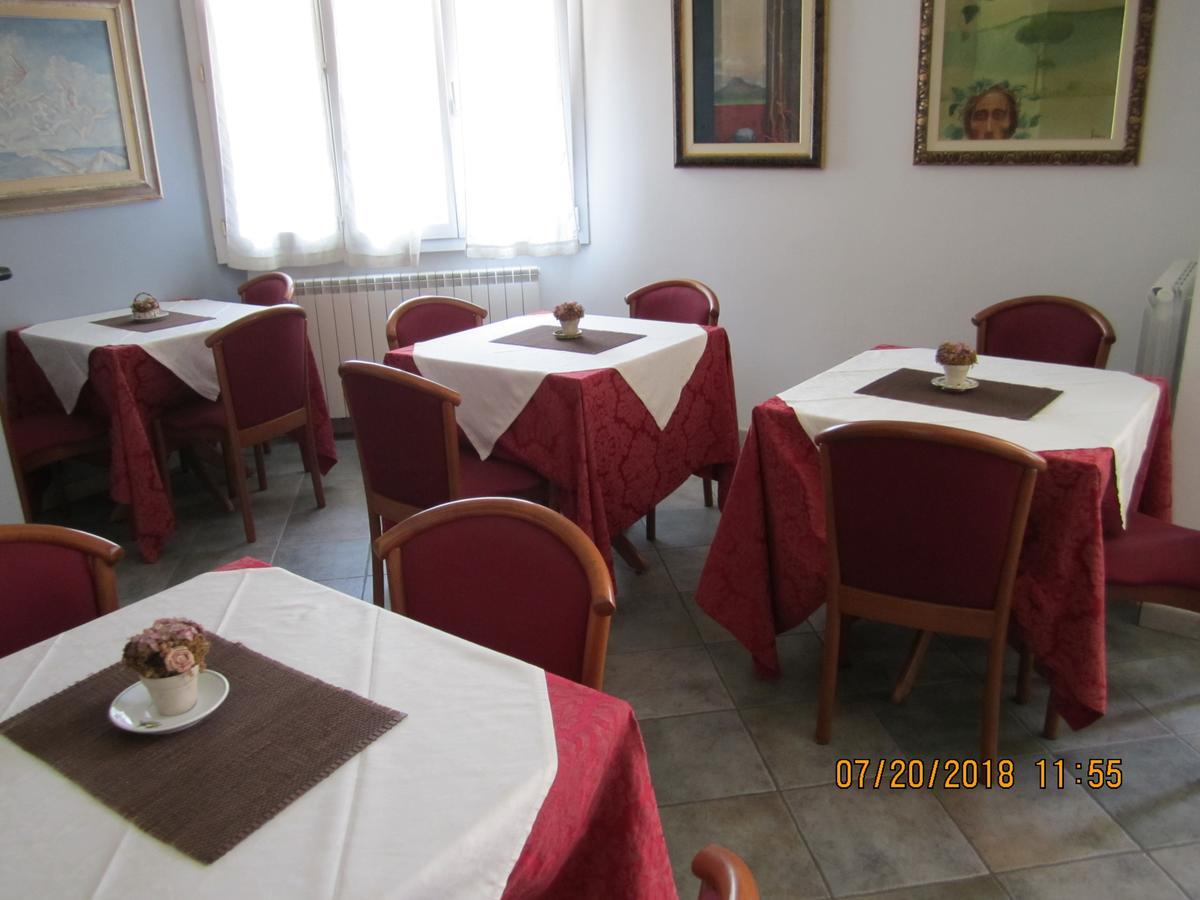 Adelphi Room & Breakfast Ferrara Ngoại thất bức ảnh